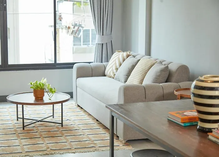 Apartment Spacious Duplex 2 Bedroom Max 6 Guests - 3 Min Walk To Bts Nana