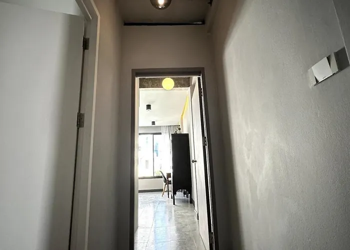 Spacious Duplex 2 Bedroom Max 6 Guests - 3 Min Walk To Bts Nana Apartment Bangkok