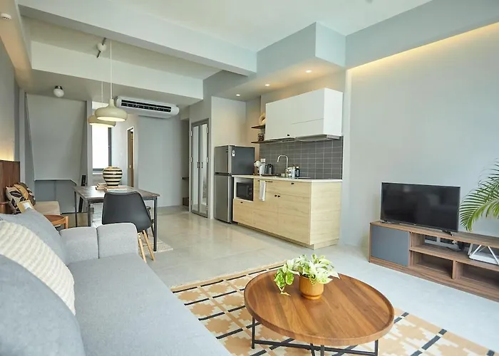 Spacious Duplex 2 Bedroom Max 6 Guests - 3 Min Walk To Bts Nana Apartment *